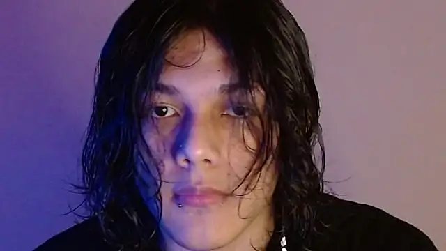 Snapshot of daiki_sx chatting on 01.14.25 daiki sx online show from 01.14.25