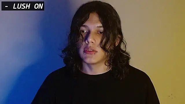 Snapshot of daiki_sx chatting on 01.23.25 daiki sx online show from 01.23.25