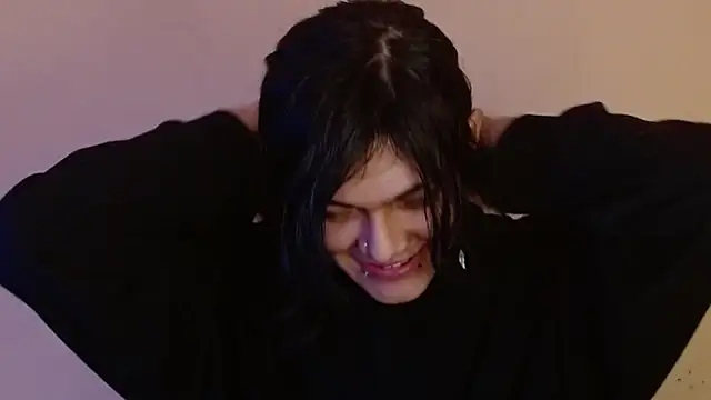 Snapshot of daiki_sx chatting on 01.25.25 daiki sx online show from 01.25.25