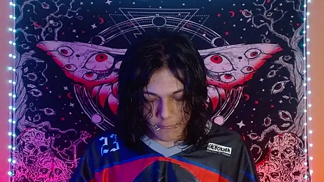 Snapshot of daiki_sx chatting on 02.05.25 daiki sx online show from 02.05.25