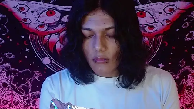 Snapshot of daiki_sx chatting on 02.07.25 daiki sx online show from 02.07.25