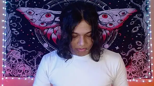 Snapshot of daiki_sx chatting on 02.07.25 daiki sx online show from 02.07.25