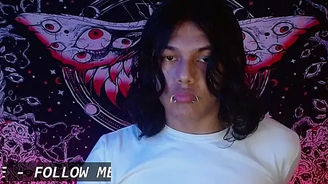 Snapshot of daiki_sx chatting on 02.11.25 daiki sx online show from 02.11.25