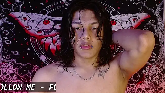 Snapshot of daiki_sx chatting on 02.13.25 daiki sx online show from 02.13.25