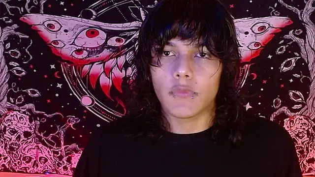 Snapshot of daiki_sx chatting on 02.21.25 daiki sx online show from 02.21.25