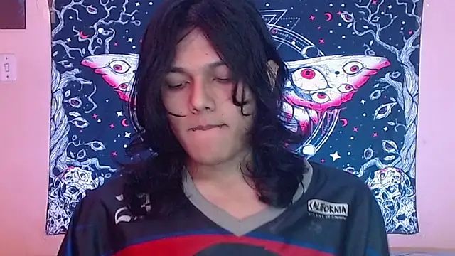 Snapshot of daiki_sx chatting on 10.16.25 daiki sx online show from 10.16.25