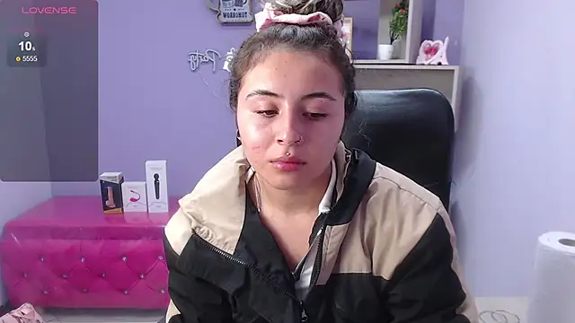 Snapshot of celeste_blue69 chatting on 01.20.25 celeste blue69 online show from 01.20.25