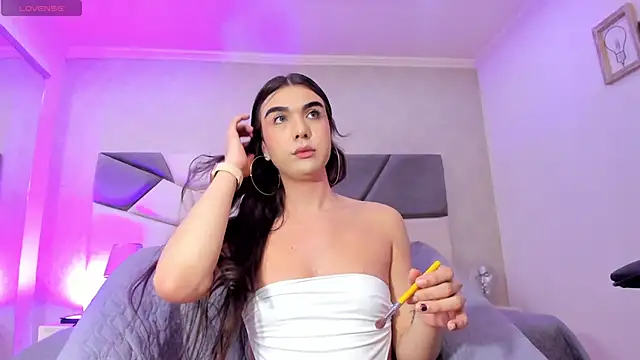 saracaball  online show from 02.23.25