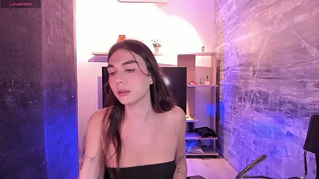 saracaball  online show from 12.17.25