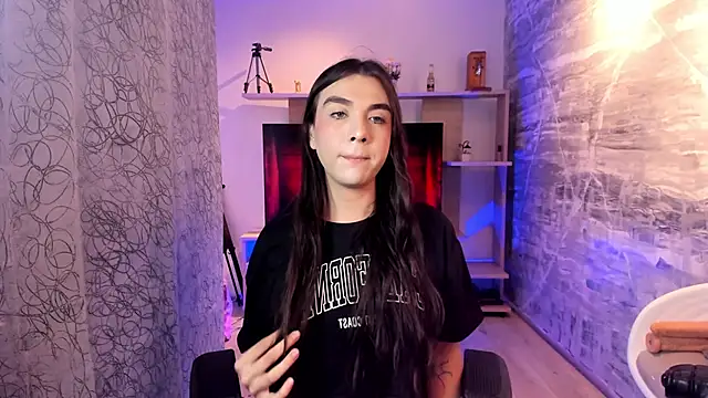 Snapshot of saracaball_ chatting on 02.20.26 saracaball online show from 02.20.26