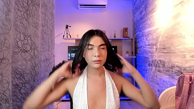 Snapshot of saracaball_ chatting on 02.24.26 saracaball online show from 02.24.26