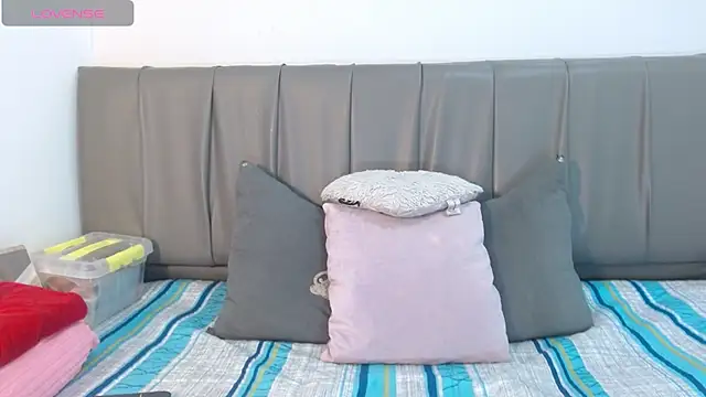 Snapshot of Cherllynn chatting on 01.17.25 Cherllynn online show from 01.17.25