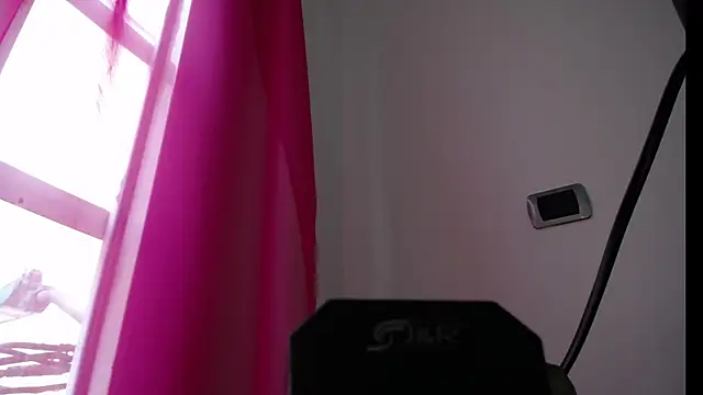 Nicole Colette  online show from 11.12.25