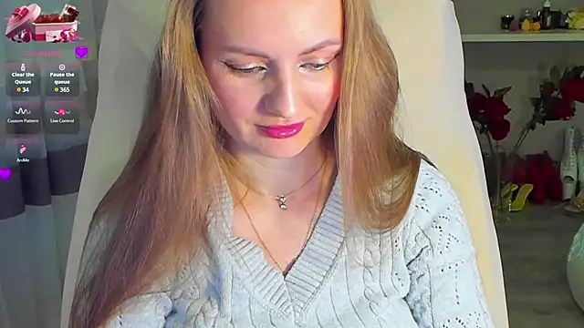 Snapshot of Viola_sweet chatting on 02.25.25 Viola sweet online show from 02.25.25