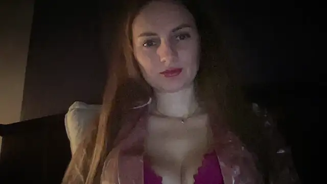 Snapshot of Viola_sweet chatting on 11.19.25 Viola sweet online show from 11.19.25