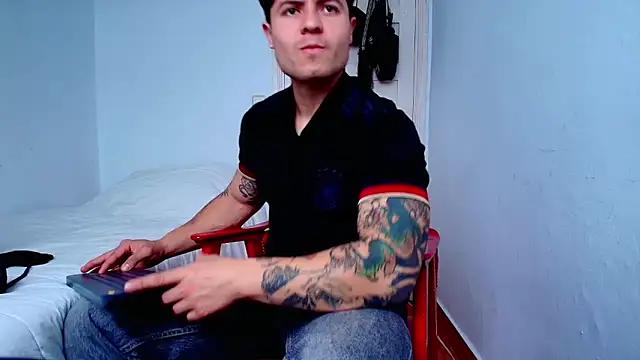 Snapshot of juandking chatting on 11.10.25 juandking online show from 11.10.25