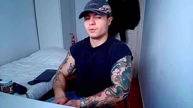 Snapshot of juandking chatting on 02.04.26 juandking online show from 02.04.26