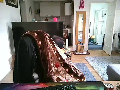 Snapshot of mihaimichael chatting on 03.14.25 mihaimichael online show from 03.14.25