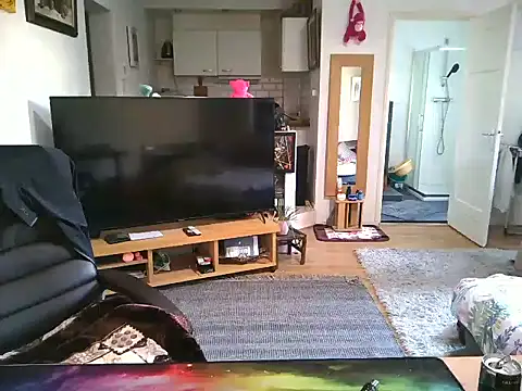 Snapshot of mihaimichael chatting on 03.16.25 mihaimichael online show from 03.16.25