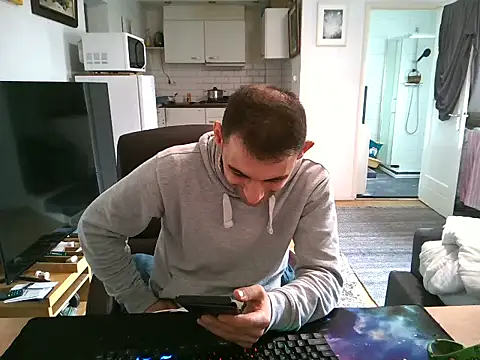 Snapshot of mihaimichael chatting on 09.14.25 mihaimichael online show from 09.14.25