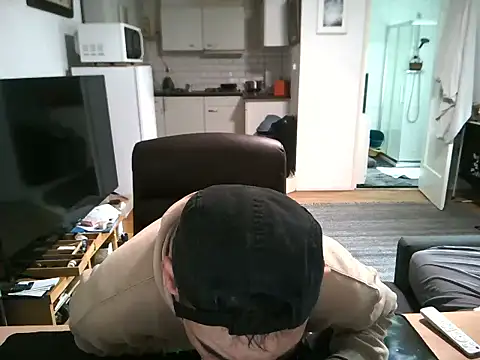 Snapshot of mihaimichael chatting on 09.25.25 mihaimichael online show from 09.25.25