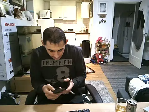 Snapshot of mihaimichael chatting on 10.25.25 mihaimichael online show from 10.25.25