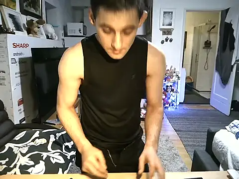 Snapshot of mihaimichael chatting on 10.27.25 mihaimichael online show from 10.27.25