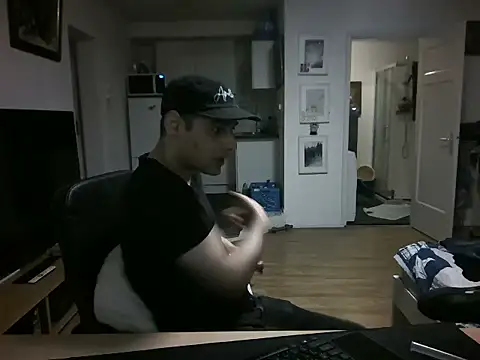 Snapshot of mihaimichael chatting on 05.22.26 mihaimichael online show from 05.22.26