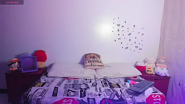 Snapshot of Samuel_Matthew chatting on 01.26.25 Samuel Matthew online show from 01.26.25