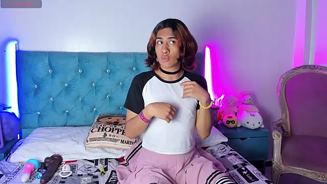 Snapshot of Samuel_Matthew chatting on 02.06.25 Samuel Matthew online show from 02.06.25