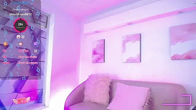 Snapshot of Tayzon_Foxxx chatting on 01.15.25 Tayzon Foxxx online show from 01.15.25