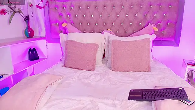 Tayzon Foxxx online show from 12.05.25