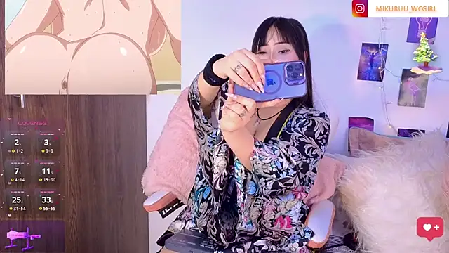 mikuru hara online show from 12.22.24