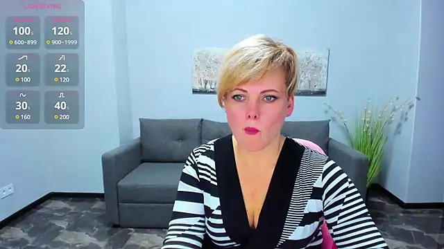 Julia Wilsone online show from 01.26.25