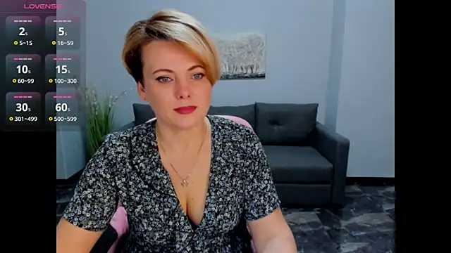 Julia Wilsone online show from 03.02.25