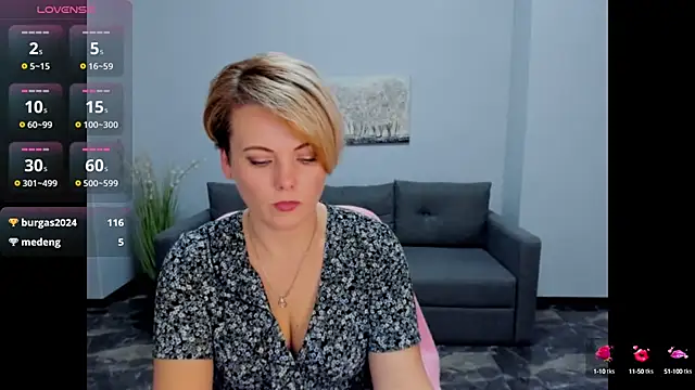 Julia Wilsone online show from 03.02.25