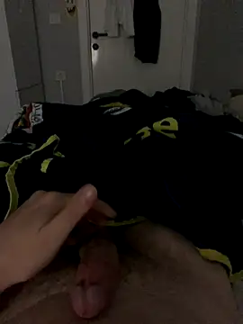 Snapshot of Erenn34 chatting on 09.28.25 Erenn34 online show from 09.28.25