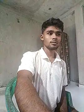 Snapshot of indianKrish2 chatting on 10.13.25 indianKrish2 online show from 10.13.25