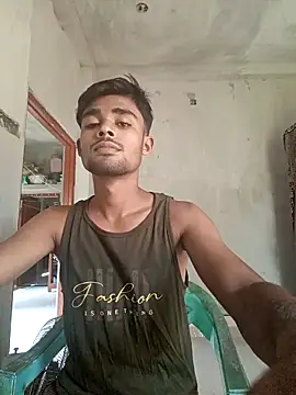 Snapshot of indianKrish2 chatting on 10.14.25 indianKrish2 online show from 10.14.25