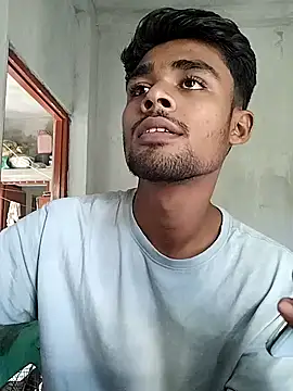 Snapshot of indianKrish2 chatting on 10.16.25 indianKrish2 online show from 10.16.25