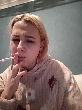 Snapshot of Gussie_Bridie chatting on 02.17.25 Gussie Bridie online show from 02.17.25