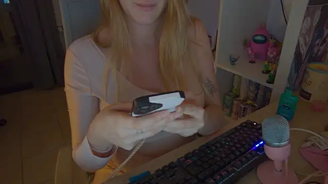 Pinkyladyxxx online show from 10.19.25