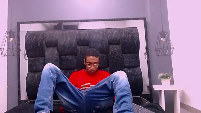 Jose Smoke online show from 03.02.25