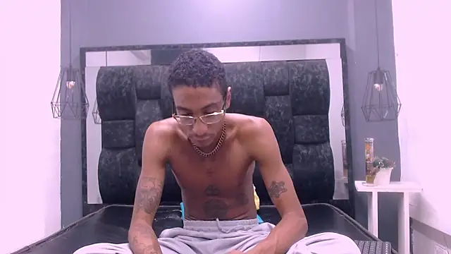 Jose Smoke online show from 03.03.25