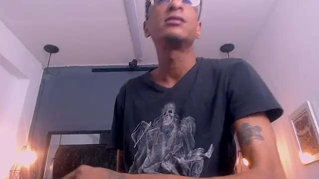 Jose Smoke online show from 03.11.25