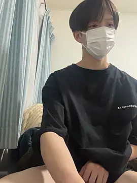 Snapshot of yuuuuma578 chatting on 11.29.25 yuuuuma578 online show from 11.29.25