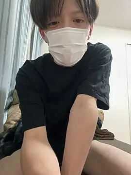 Snapshot of yuuuuma578 chatting on 11.30.25 yuuuuma578 online show from 11.30.25