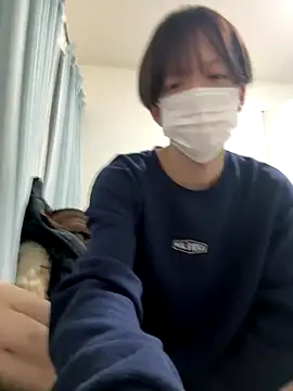 Snapshot of yuuuuma578 chatting on 12.18.25 yuuuuma578 online show from 12.18.25