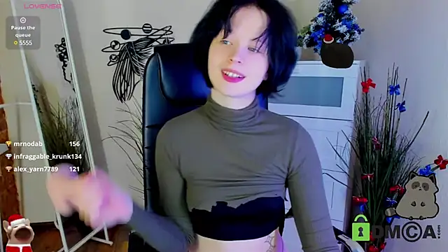 Alina Mills online show from 01.01.25