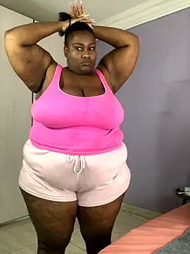 Snapshot of bustytitsxxx chatting on 10.24.25 bustytitsxxx online show from 10.24.25